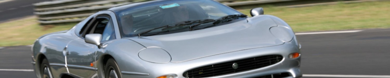 Jaguar XJ220