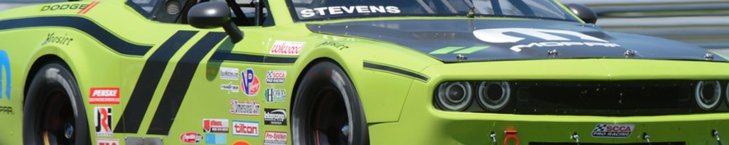 Dodge Challenger TA2