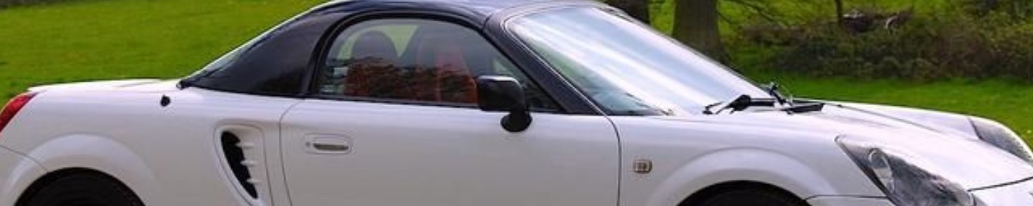 Toyota MR2 Spyder/ MR-S W30